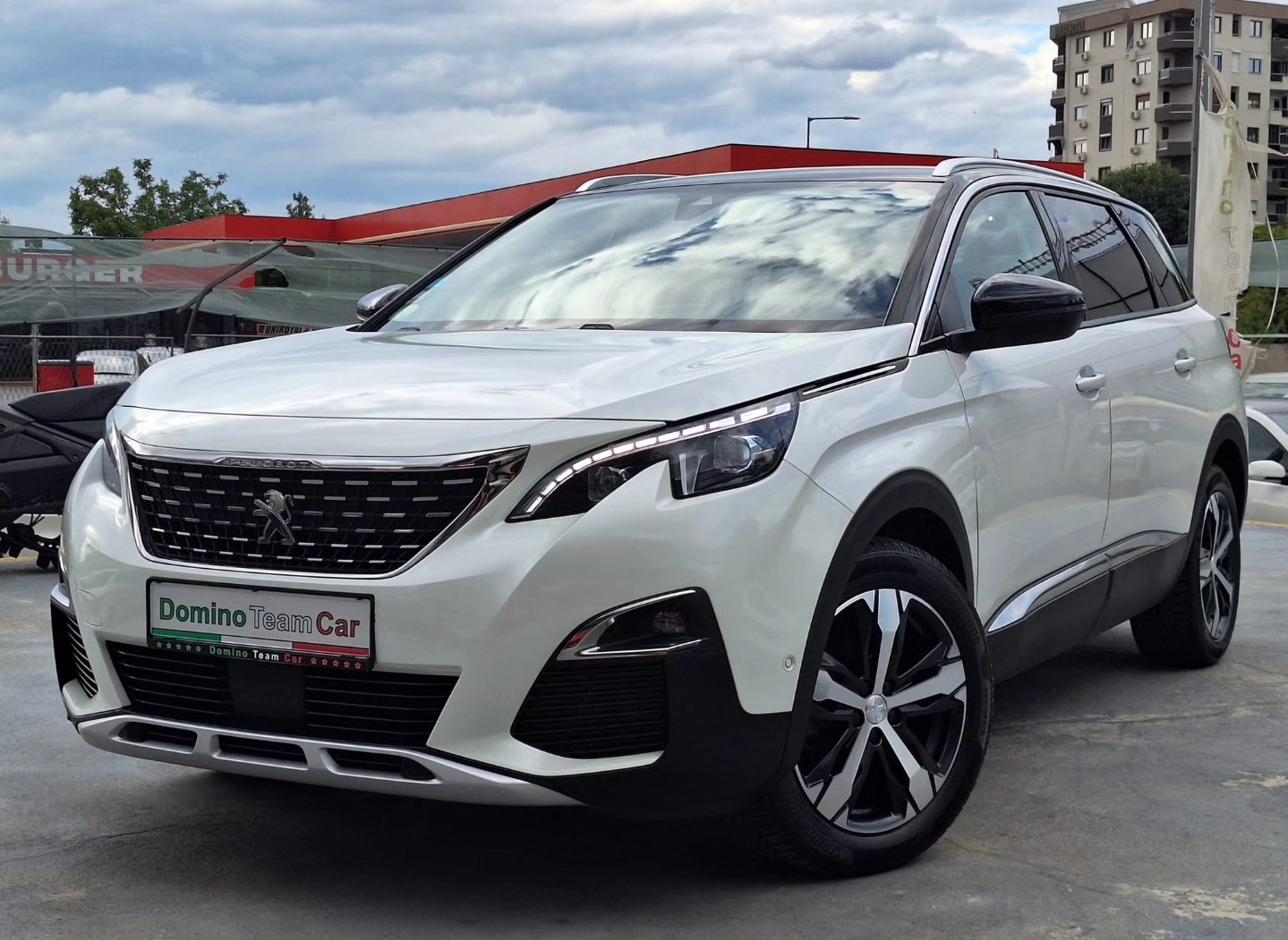Peugeot 5008 2020